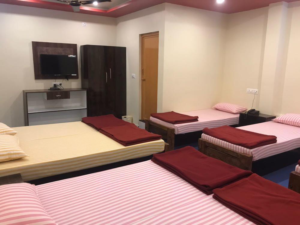 Galaxy Lodge Чикмагалур Экстерьер фото