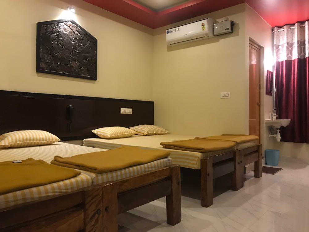 Galaxy Lodge Чикмагалур Экстерьер фото