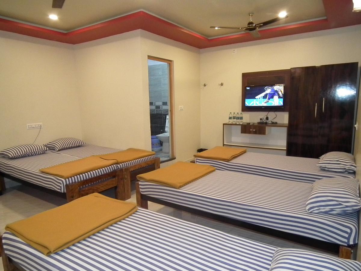 Galaxy Lodge Чикмагалур Экстерьер фото
